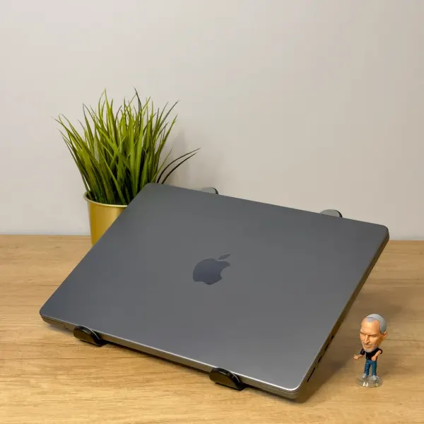 2023 MacBook Pro 14″ | M2 Pro | 16GB | 512GB