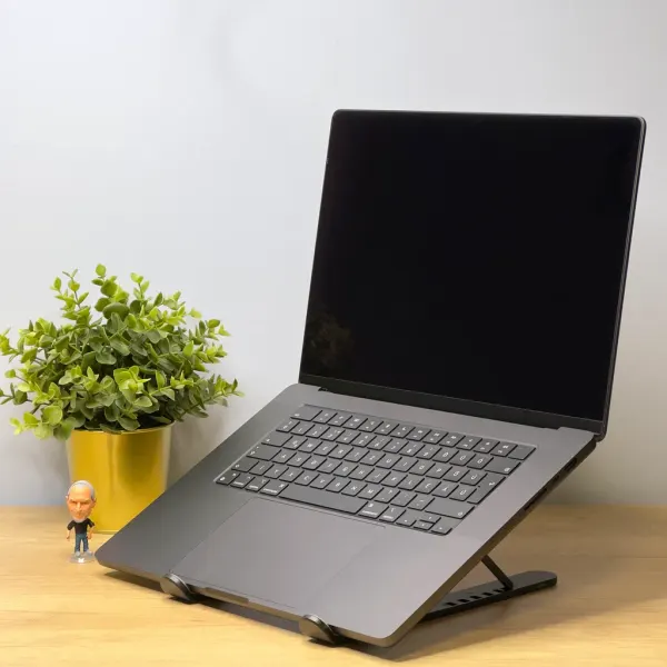MSZ-10208